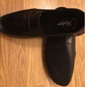 Florsheim Size 6Y Black Boys Dress Shoes (NEW)